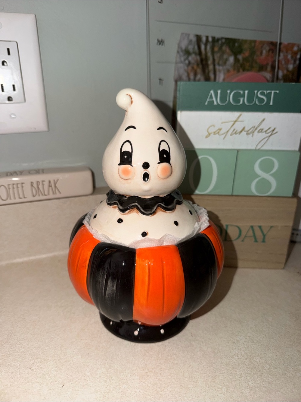 Johanna Parker Halloween ghost canister